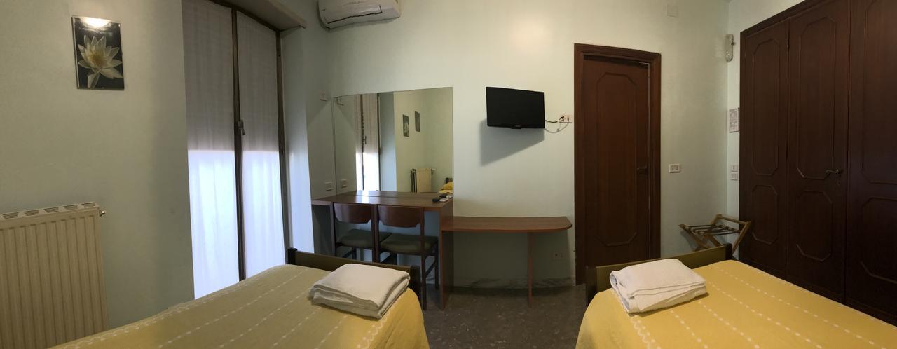 ホテル Casa Nostra Signora Isola Farnese エクステリア 写真