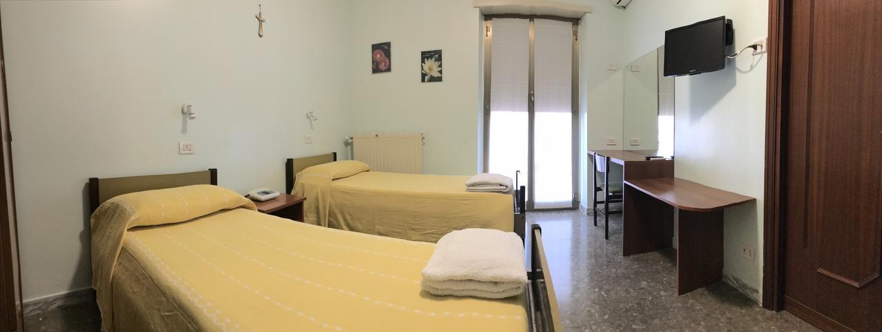 ホテル Casa Nostra Signora Isola Farnese エクステリア 写真