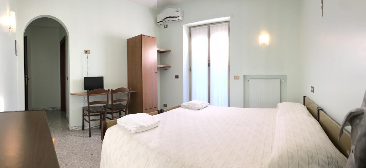 ホテル Casa Nostra Signora Isola Farnese エクステリア 写真